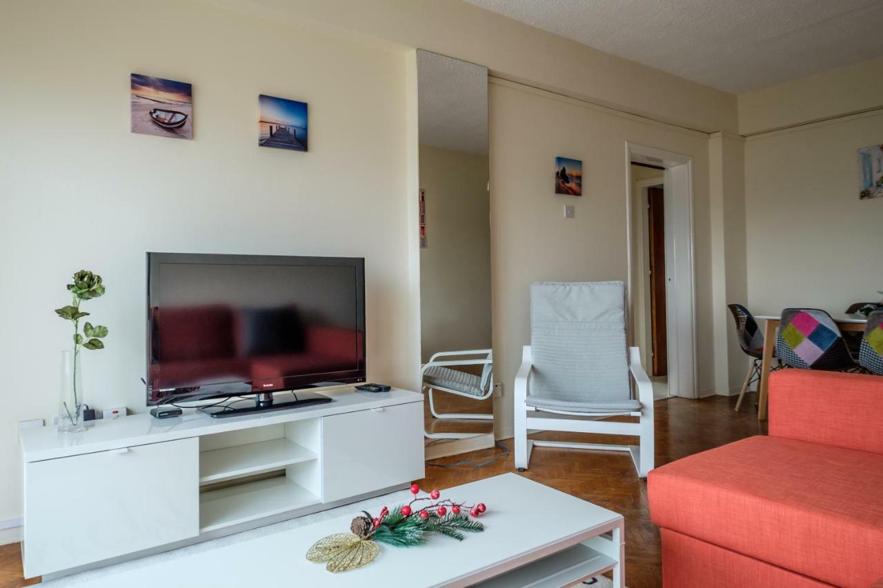 Spacious 2Bdr @ Mackenzie Larnaca Exterior foto